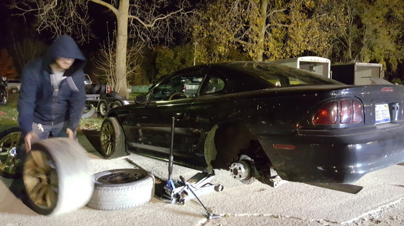 Illustration for article titled Blown Turbos, Wrecked Mustangs, Epic Slides: Inside Michigan's Drift Scene